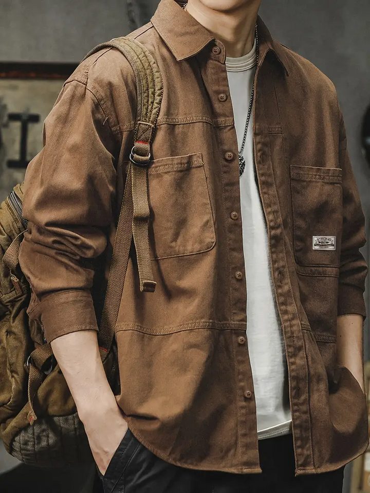 Oversize-Hemd im Vintage-Stil